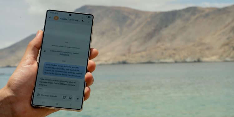 Chile es el primer país de Latinoamérica en ofrecer comercialmente el servicio satelital directo al celular de Starlink