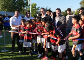 Con estándar FIFA internacional: Municipalidad de Talca entrega renovado Complejo Deportivo Fútbol Joven Rangers FC
