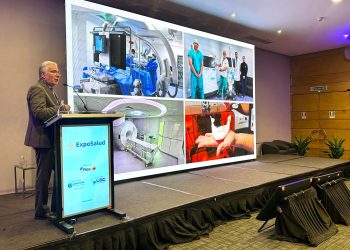 Moderna  infraestructura y gestión clínica eficiente: el Hospital de Curicó destacó como centro referente público en Exposalud 2025