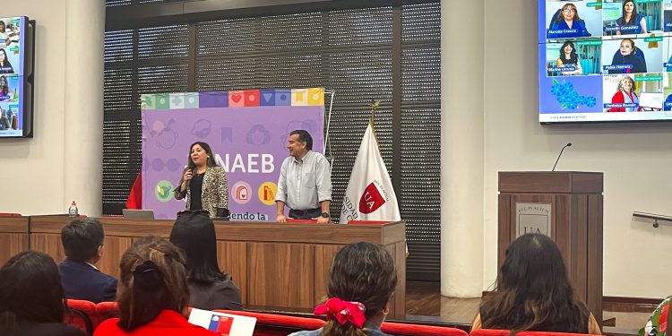 Junaeb refuerza trabajo territorial en el Maule y difunde Portal Unificado de Becas y Residencias 2026