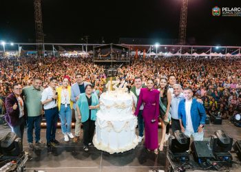 Con Américo en el escenario Pelarco cerró su semana de aniversario