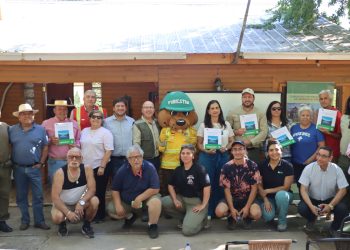 Autoridades refuerzan trabajo con comunidades para prevenir incendios forestales en precordillera de Linares