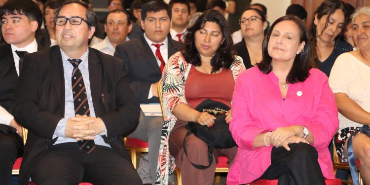 Más de 80 jóvenes y adultos certifican sus competencias laborales como carpinteros e instaladores eléctricos