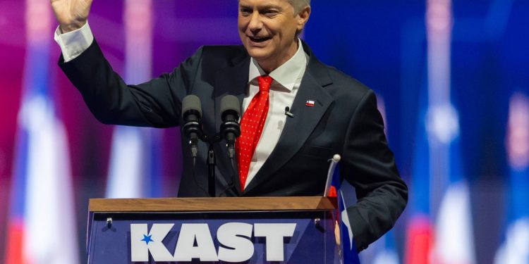 Kast arrasó en el Maule con 66%: Ganó las 30 comunas en victoria histórica