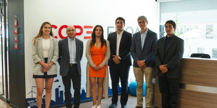 PFalimentos firma convenio con Copec EMOAC para abastecer sus principales plantas productivas con energía renovable 