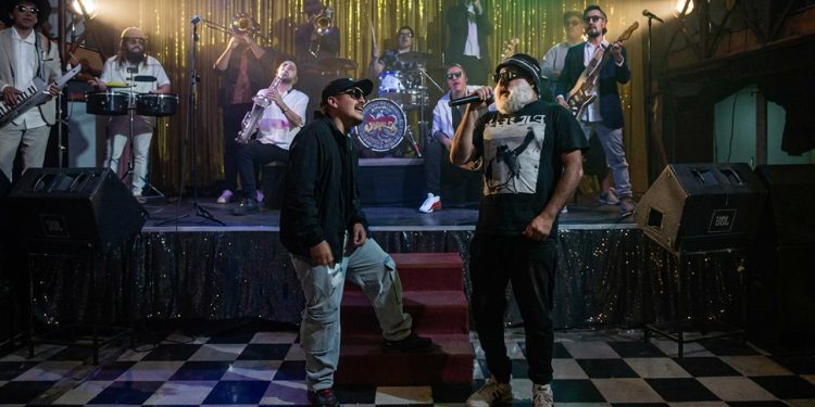 El Macha y Santaferia se unen en “Quiero morirme de viejo”: Una colaboración que celebra la vida, la fiesta y el arte callejero