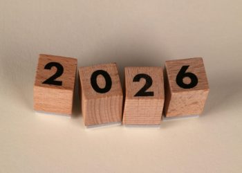 Propósitos de Año Nuevo: Psicóloga recomienda metas realistas