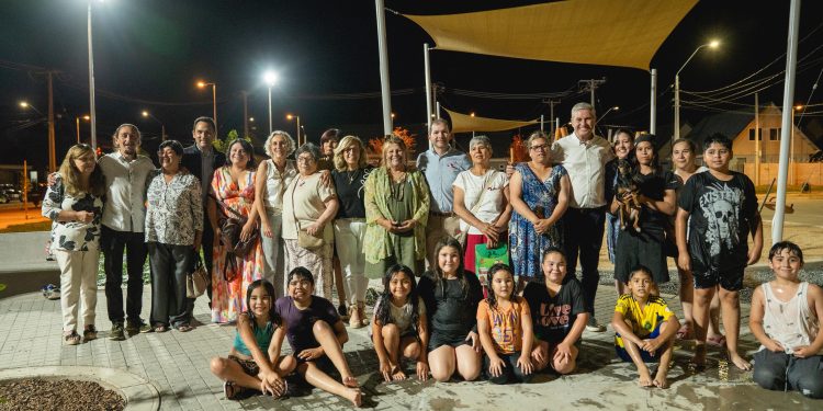 Romeral despide el año con inauguración de nueva plaza gracias a recursos del Gobierno del Maule