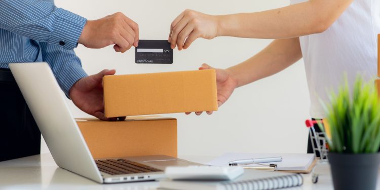 SII refuerza control a la informalidad: nuevas restricciones empujan a emprendedores a formalizarse para seguir operando