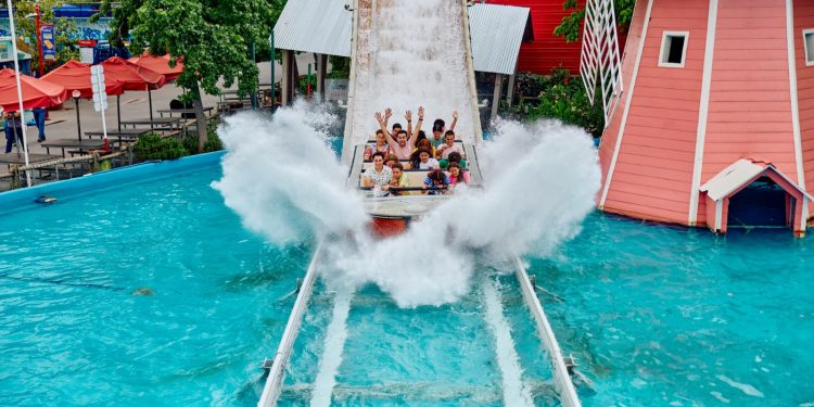 Fantasilandia abrió su temporada de verano 2026