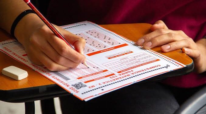 ACHM denuncia que el sistema SLEP cuadruplica el gasto municipal sin resultados en la PAES