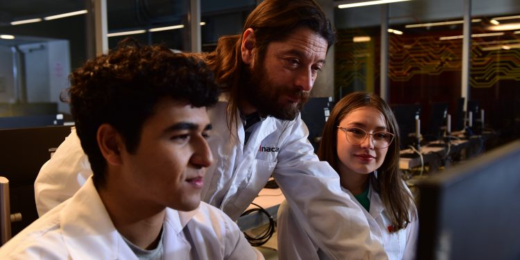 ¿Qué estudiar? Mapa regional de carreras con alta Empleabilidad y sueldos competitivos