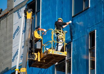 Nuevo decreto que establece normas en seguridad laboral: avances, brechas y riesgos en su implementación