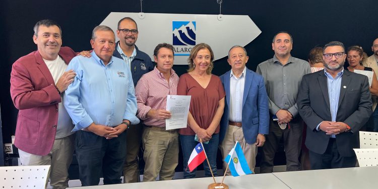 Gobierno del Maule refuerza agenda de integración binacional junto al Municipio de Malargüe para fortalecer el Paso Pehuenche