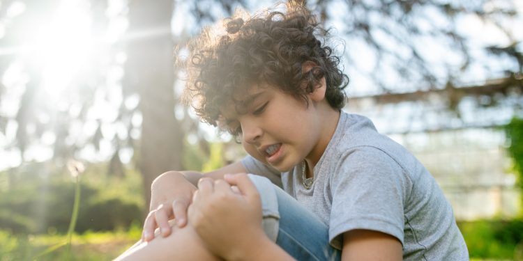 Heridas infantiles en verano: el error más común está en cómo se tratan en un comienzo