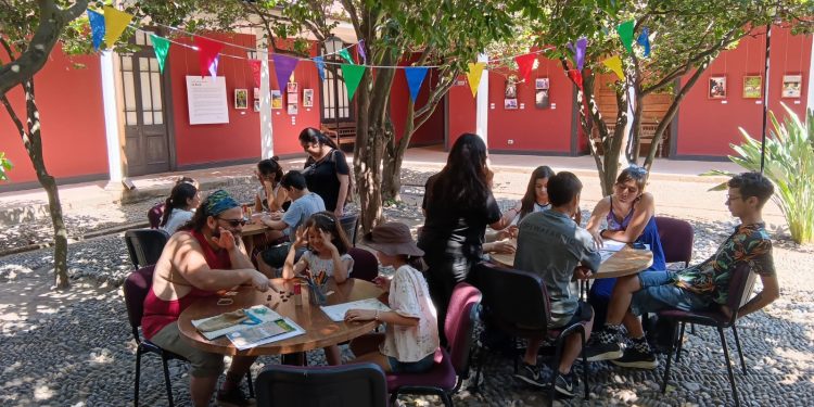 Juegos de mesa se toman el patio del Museo O’Higginiano este verano