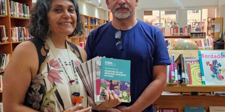 16 bibliotecas del Maule reciben libros de cuentos sobre derechos humanos a través de iniciativa realizada por la sede regional del INDH