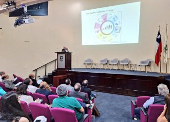 Expertos presentan estudios para revertir el envejecimiento celular