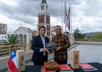 Gobernador Álvarez-Salamanca estrecha lazos con Indonesia para impulsar cooperación agrícola y desarrollo regional