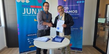 SLEP Los Álamos y JUNJI firmaron importante convenio para la administración de las salas cuna y jardines infantiles VTF