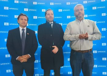 Gobernador Regional impulsa ante la UNESCO el Geoparque Pillanmapu, las viñas patrimoniales y un Planetario para el Maule