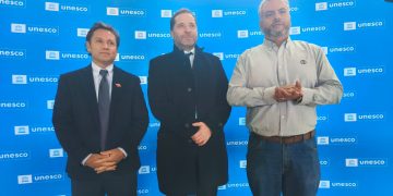 Gobernador Regional impulsa ante la UNESCO el Geoparque Pillanmapu, las viñas patrimoniales y un Planetario para el Maule