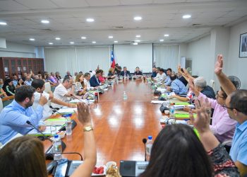 Gobierno del Maule da inicio formal al programa para reducir listas de espera en el Maule