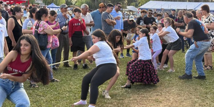 Tradiciones que unen: exitosa Fiesta Costumbrista de Purísima celebró 20 años con gran participación y espíritu comunitario