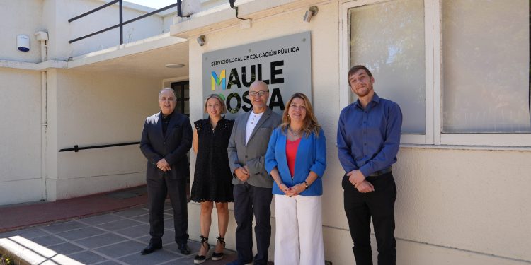 SLEP Maule Costa presenta a sus primeros dos directores de establecimientos seleccionados por ADP