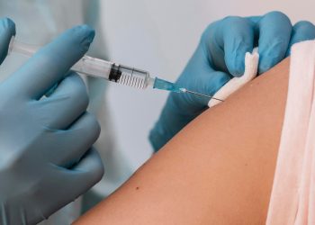 Comenzó campaña de vacunación 2026: Quiénes deben inocularse