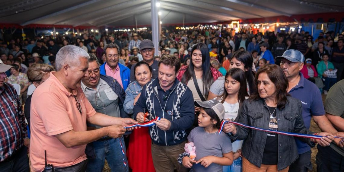 Tradición y sabor cordillerano marcaron exitosa Fiesta del Chivo al Palo en Armerillo