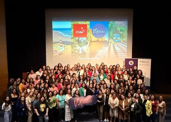 200 mujeres llegaron al taller de liderazgo femenino de Prefiero el Maule