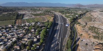 Nuevos Free Flow en Acceso Sur: Fin a peajes físicos en Santiago