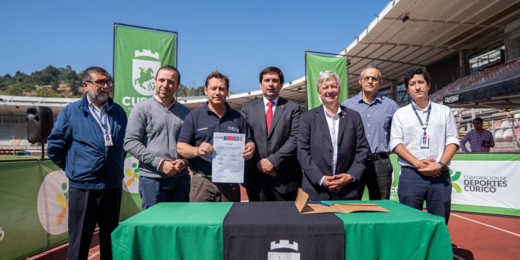  Estadio La Granja abre sus puertas tras millonaria remodelación