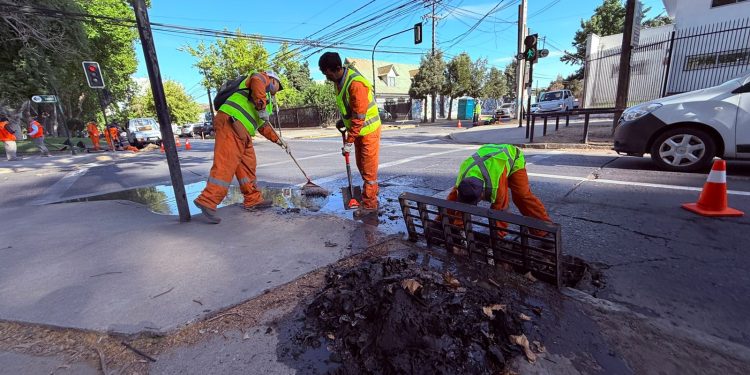 Municipio de Talca refuerza trabajos preventivos ante anuncio de precipitaciones en la región
