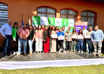 Plasman mejores viviendas y mayor calidad de vida para familias de Hualañé