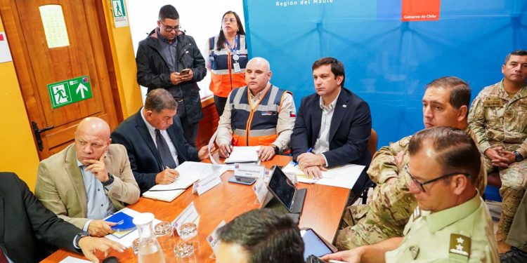 Autoridades del Maule coordinan medidas preventivas ante sistema frontal que afectará la región