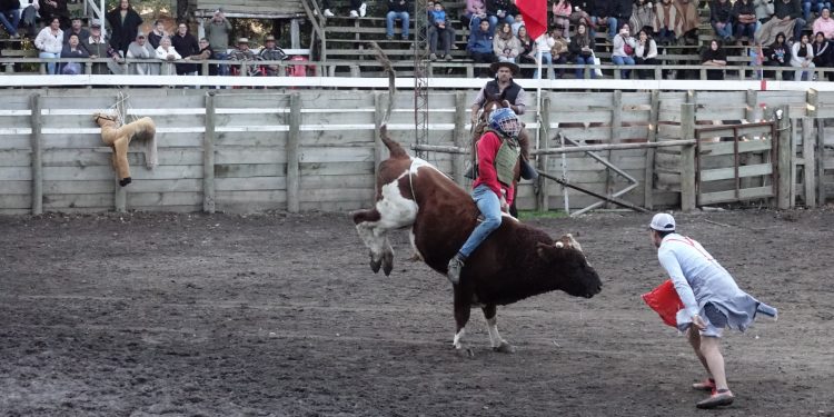 Pelarco celebrará sus costumbres campesinas con la Gran Fiesta del Arco Oriente