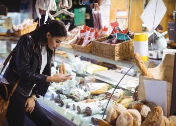 Retail y su apuesta por expandirse en regiones: advierten posibles amenazas al comercio local