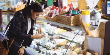 Retail y su apuesta por expandirse en regiones: advierten posibles amenazas al comercio local