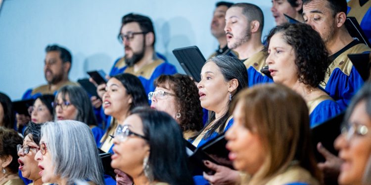 Coro UCM invita en Semana Santa al concierto gratuito “Gloria” de Antonio Vivaldi en Talca y Curicó 