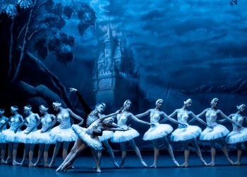 Abril en el TRM: música, danza y humor marcan la cartelera del Teatro Regional del Maule