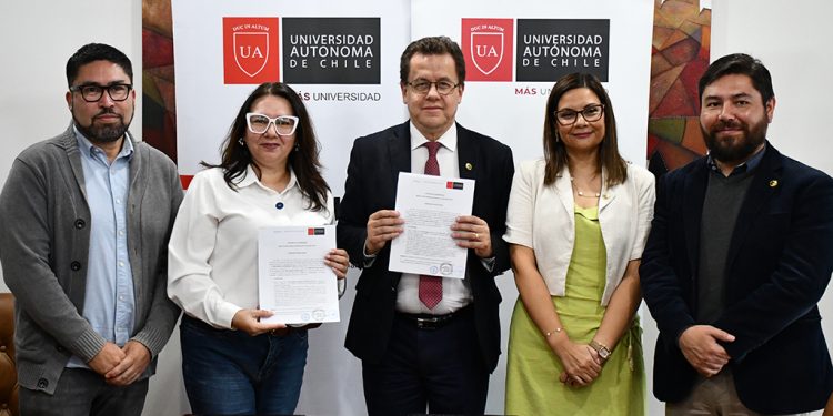 Universidad Autónoma y Fundación Espacio Down sellan alianza para fortalecer la inclusión en el Maule