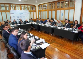 Delegado presidencial Juan Eduardo Prieto encabeza primer gabinete regional en el Maule