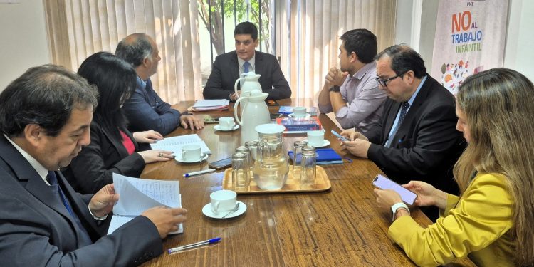 Nuevo Seremi del Trabajo y Previsión Social Visitó a IPS ChileAtiende