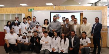 Con visores de realidad virtual, Liceos SOFOFA profundizan sus experiencias en hidrógeno verde