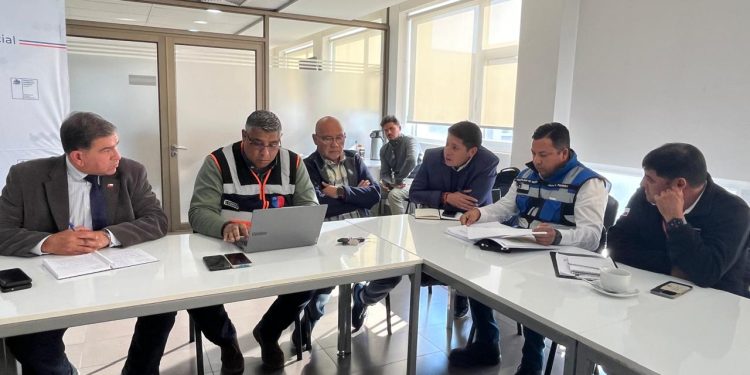Delegado Óscar Águila encabezó Cogrid Provincial de Curicó con foco en la evaluación y prevención de emergencias