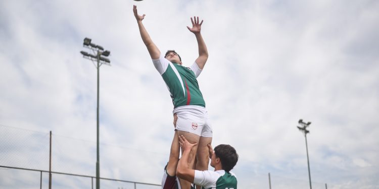 Más de la mitad de los escolares en Chile tiene sobrepeso: Conozca el modelo que busca revertir la tendencia