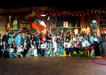 Vuelve el principal concurso de lectura en voz alta del país: Abren convocatoria para alumnos de 3º a 6º básico