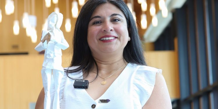 Ya abrió la convocatoria de Profe TP, reconocimiento que destaca a docentes técnico-profesionales que inspiran y transforman vidas